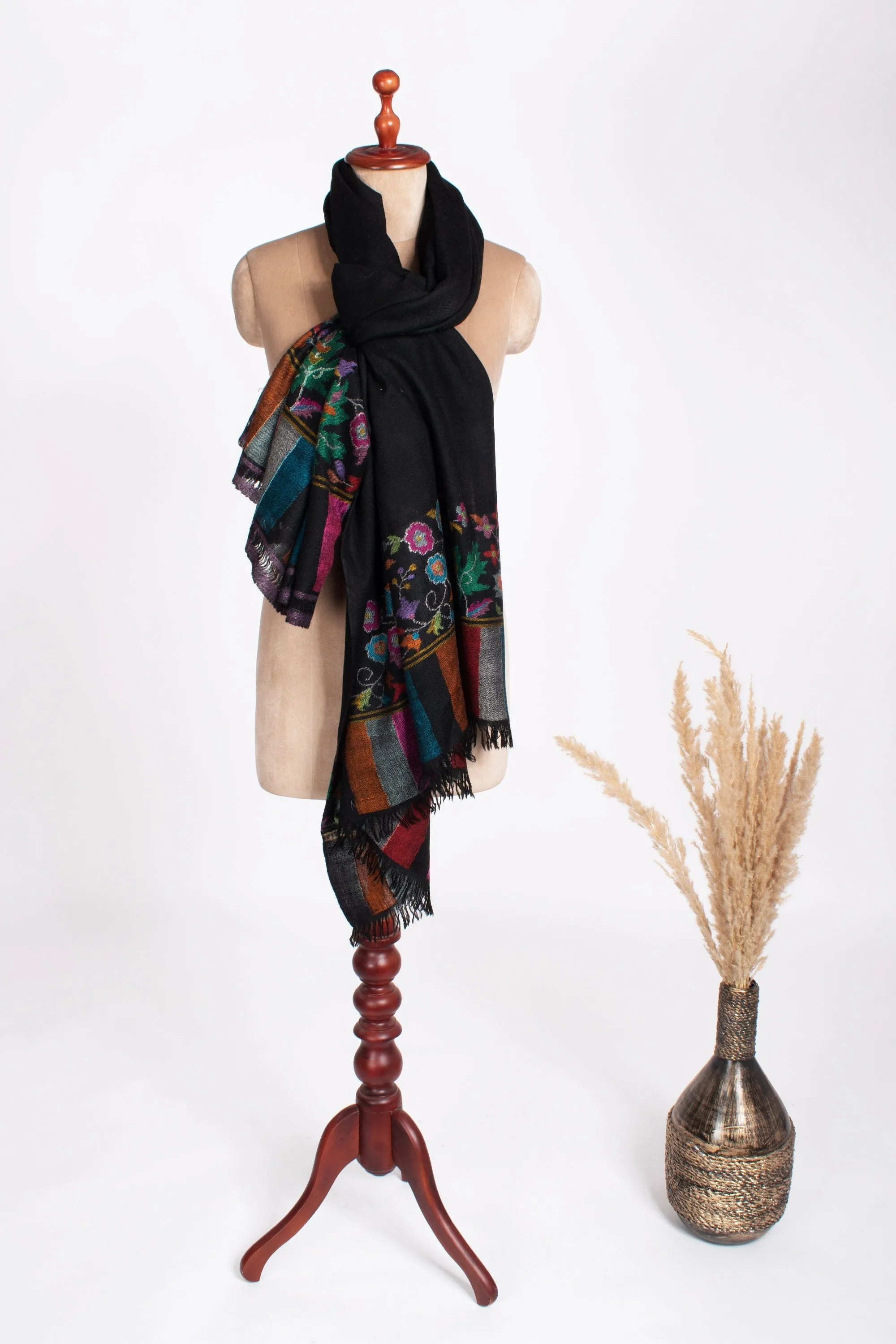 Black Kashmiri Shawls, Kani Weave Cashmere Wraps, Specially Made Scarves, Gorgeous Wraps, Wedding Gifts, 40x80" - HAVASU