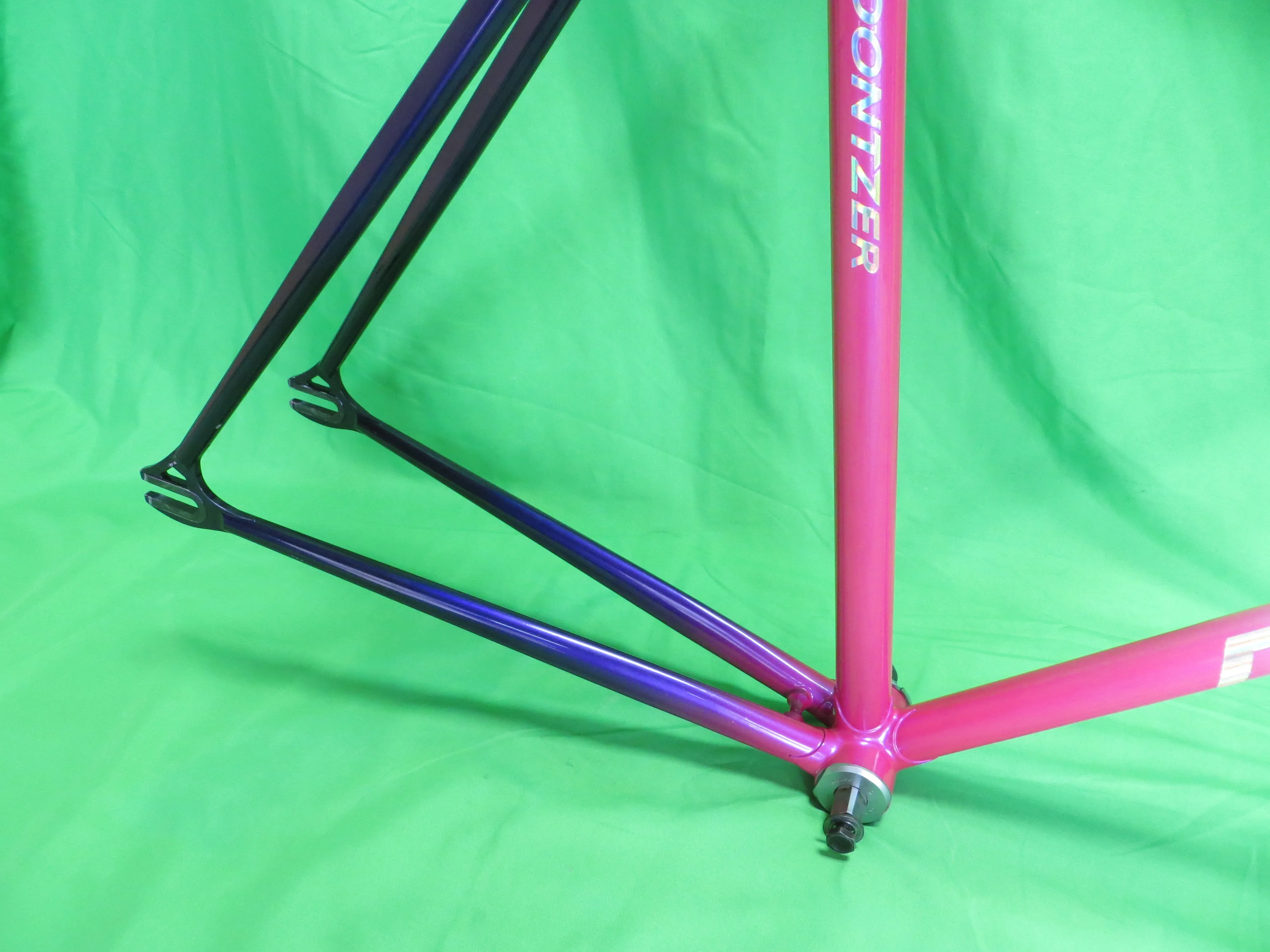 Dontzer Columbus Max Fork // White / Pink/ Purple Tricolor // 53.5cm