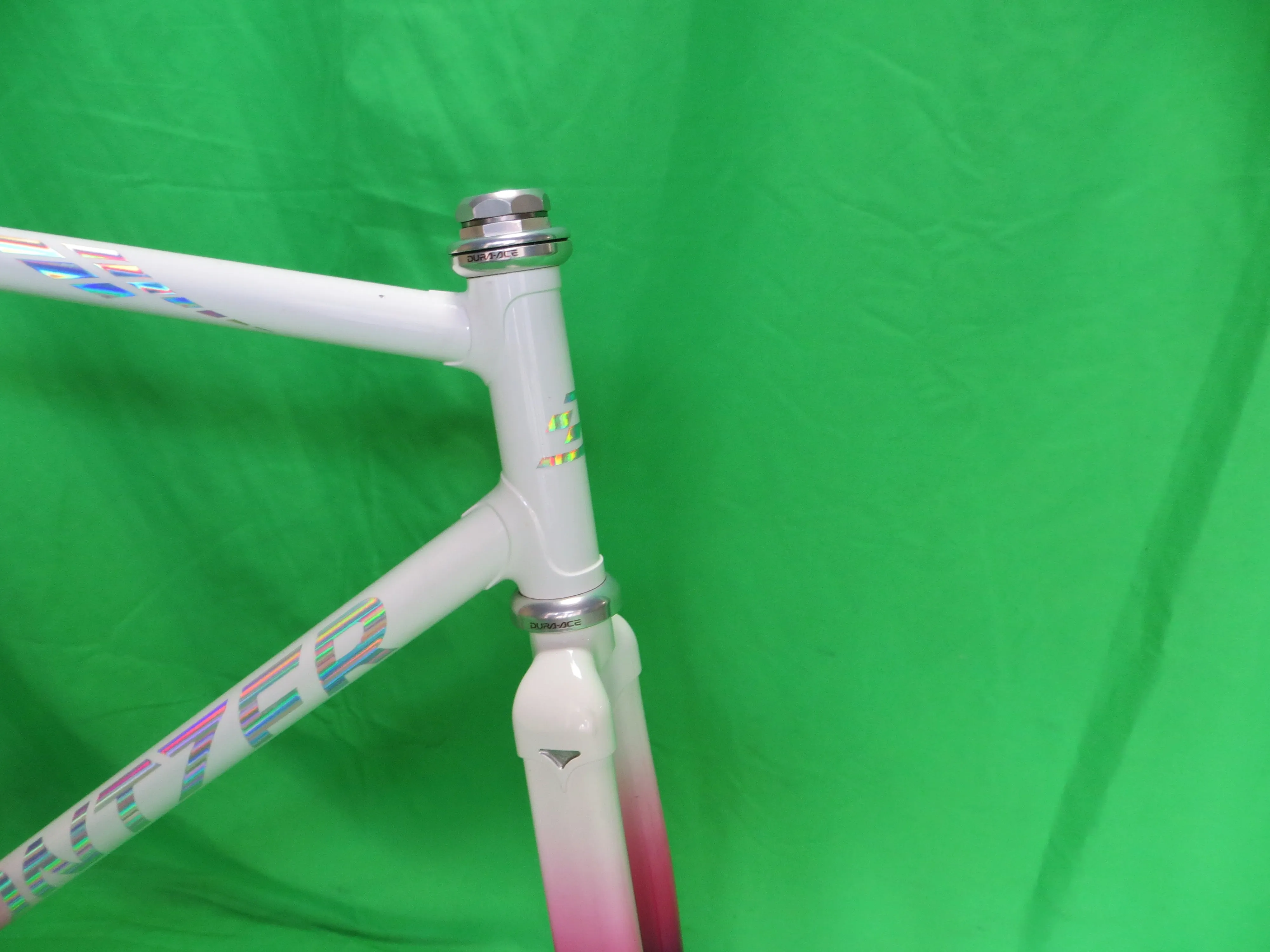 Dontzer Columbus Max Fork // White / Pink/ Purple Tricolor // 53.5cm