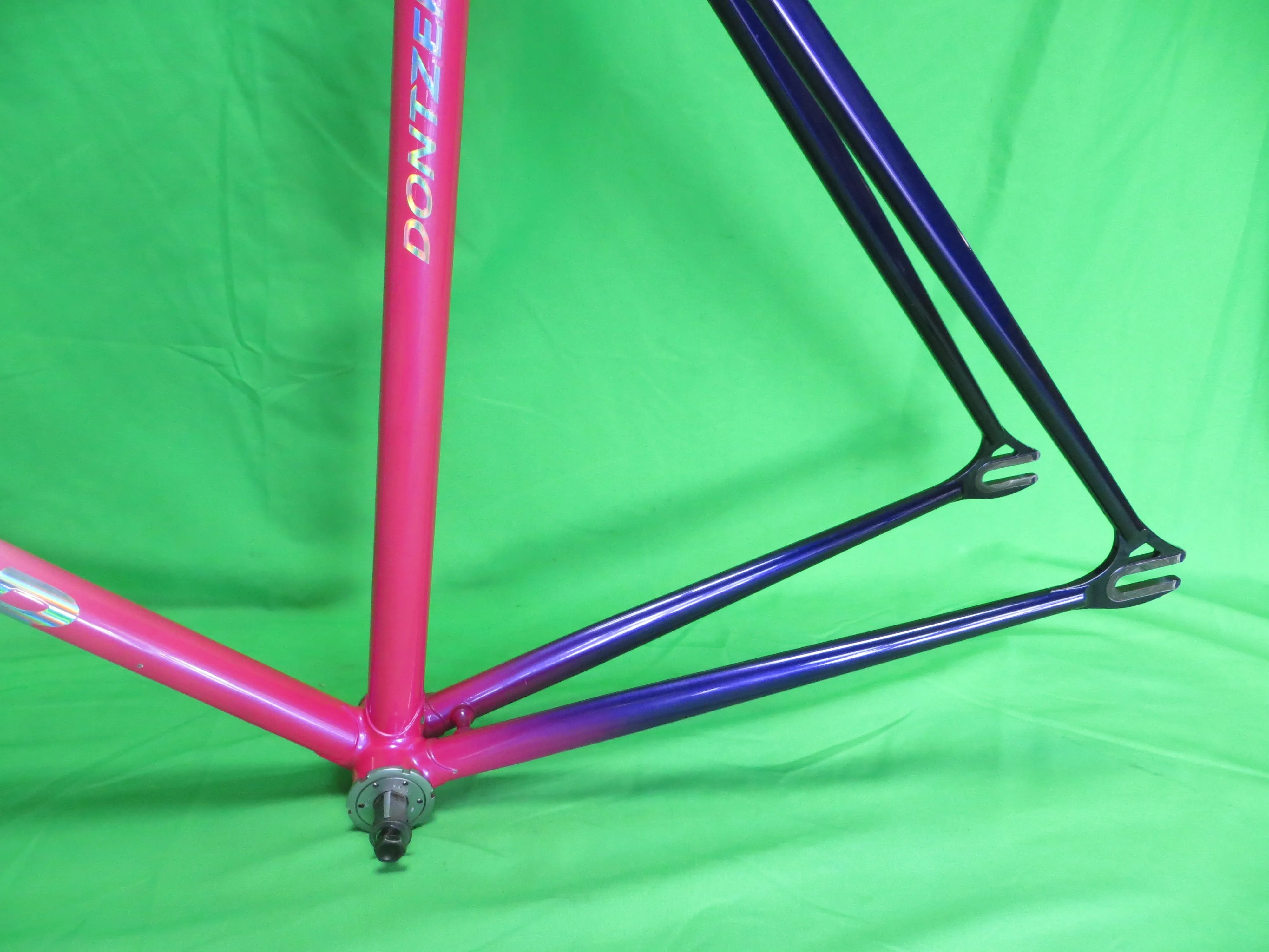 Dontzer Columbus Max Fork // White / Pink/ Purple Tricolor // 53.5cm