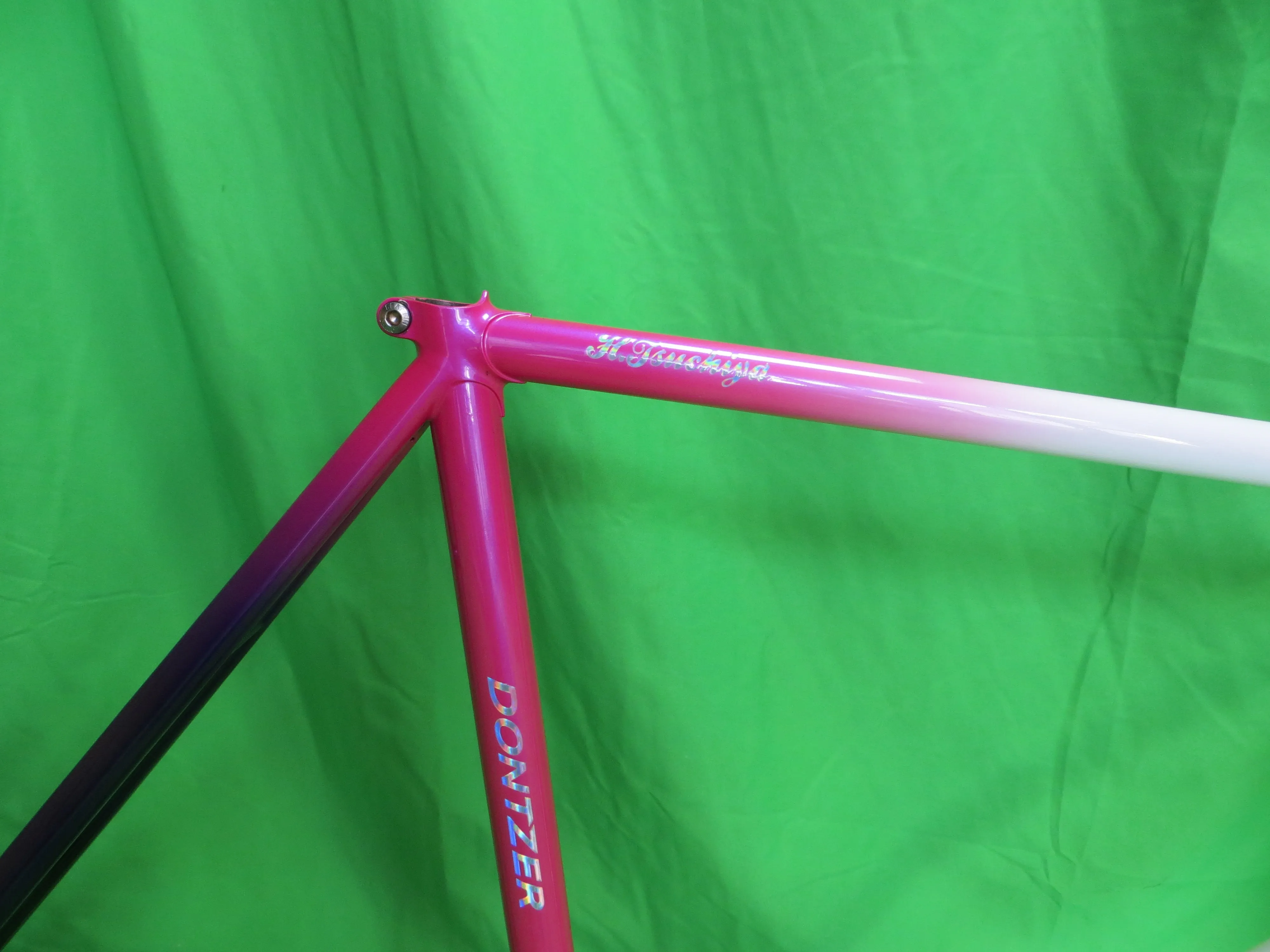 Dontzer Columbus Max Fork // White / Pink/ Purple Tricolor // 53.5cm