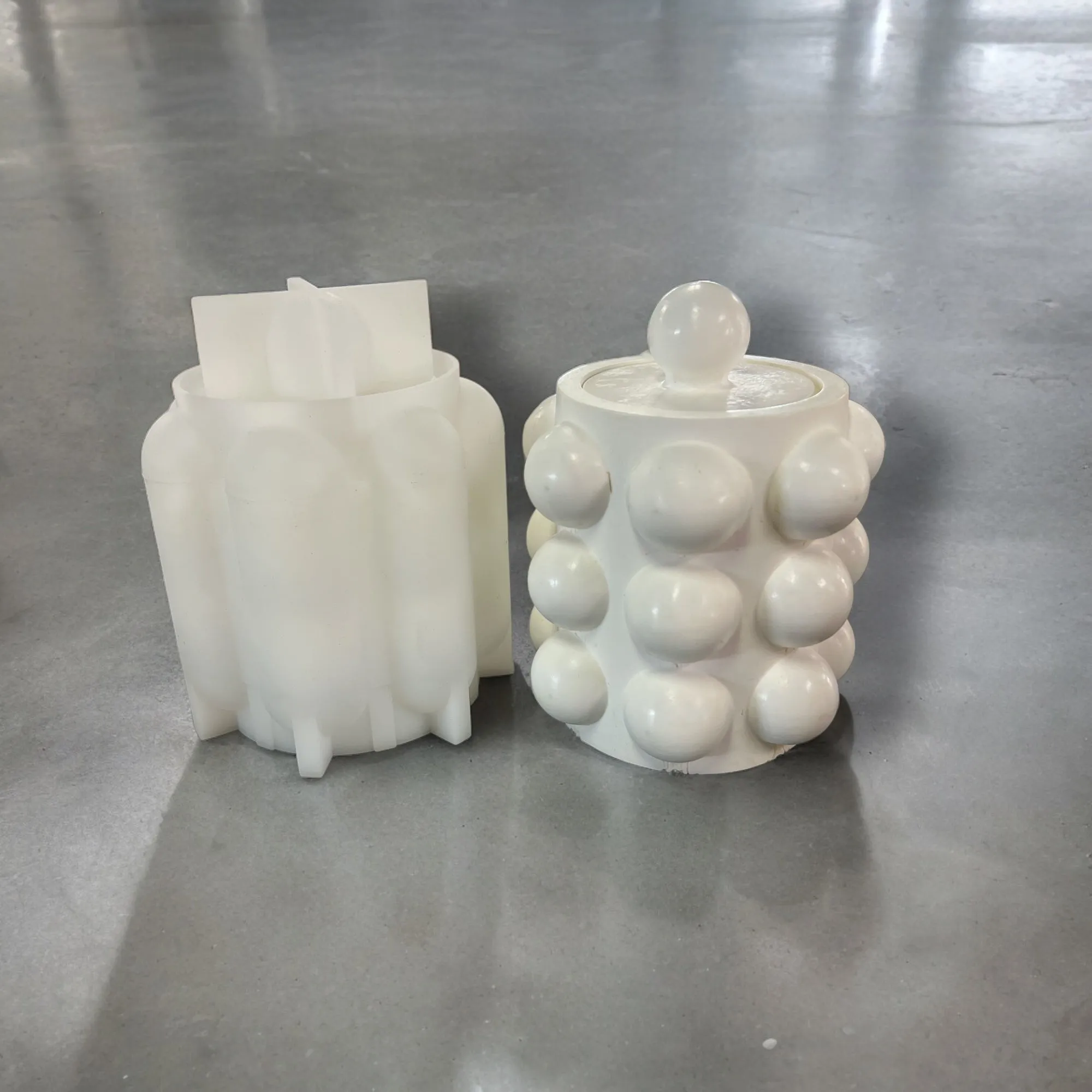 Modern Vase Mold