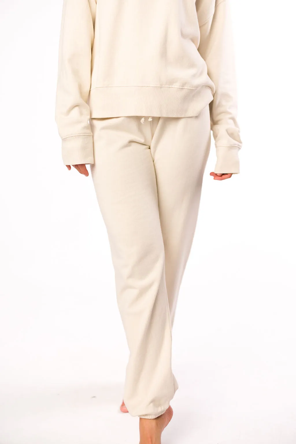 Raelynn 100% Organic Cotton Pullover and Jogger Set in Cream