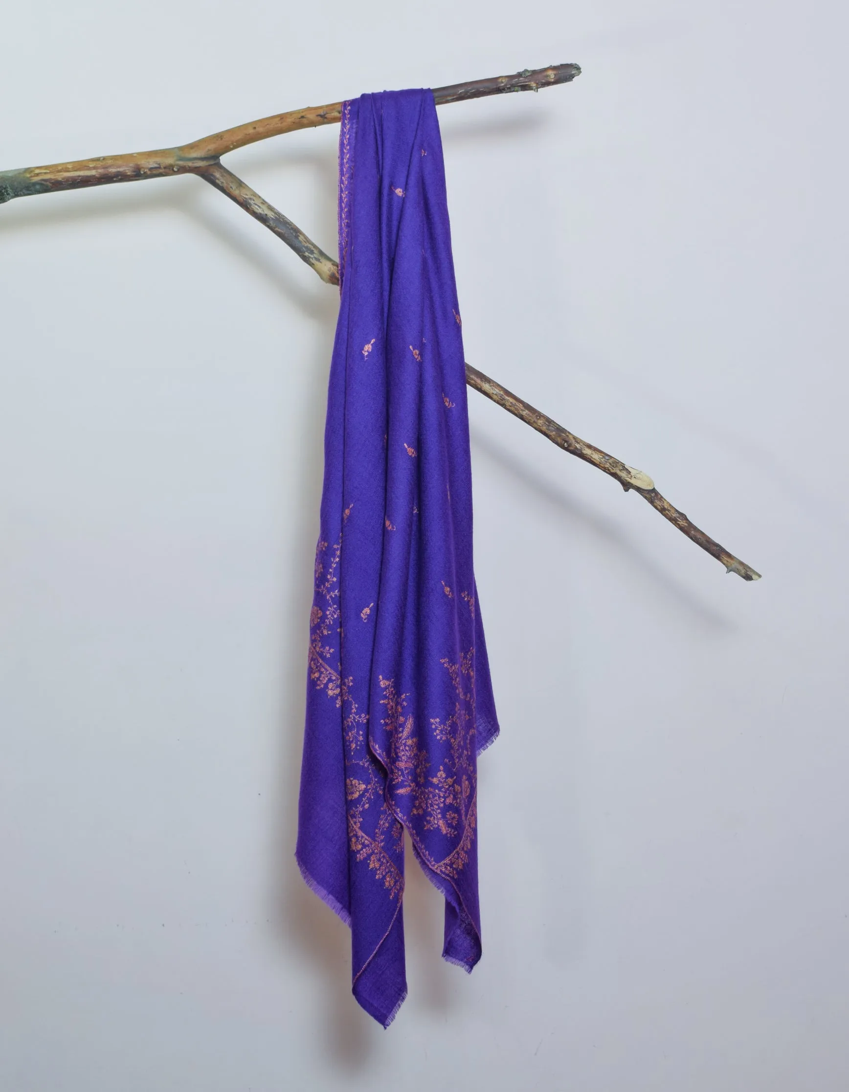 Regal Purple Handwoven Sozni Border Embroidered Cashmere Pashmina Stole