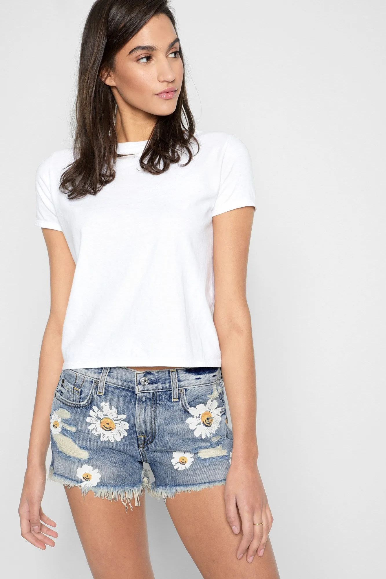 Seven for all Mankind- Cutoff Shorts Daisies